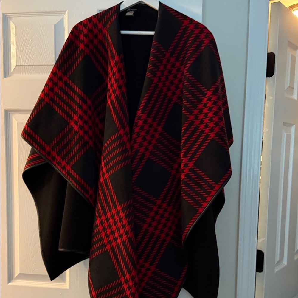 Elegant Black and Red Checkered Cape